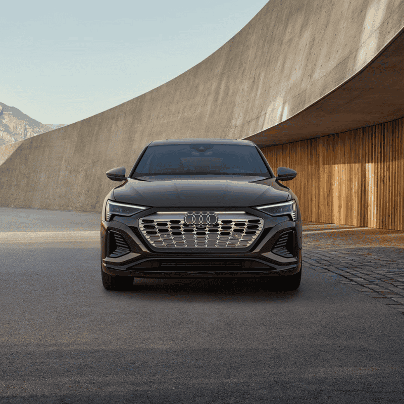 Audi Q8 Sportback e-tron z roku 2024