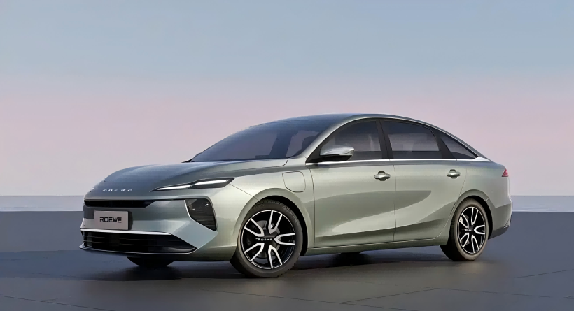 Roewe D6 Electric představil s dvojím rozsahem a brzy spustil