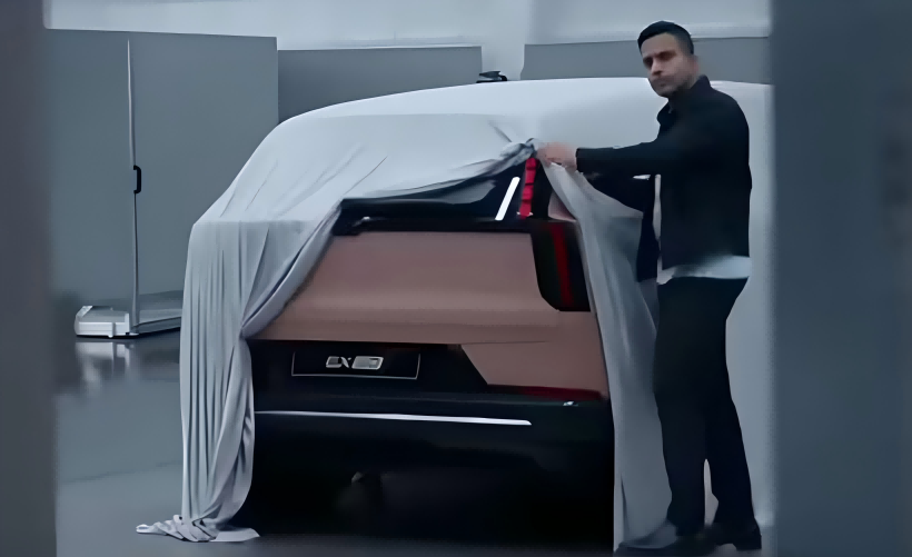 Volvo EX60 Electric SUV na platformě SPA3 EV, nastaveno na vydání 2026