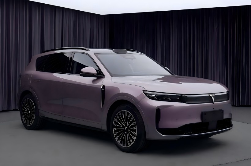 První model inteligentní architektury Tianyuan: Oficiální obrázky nového vydání Lynk & Co Free