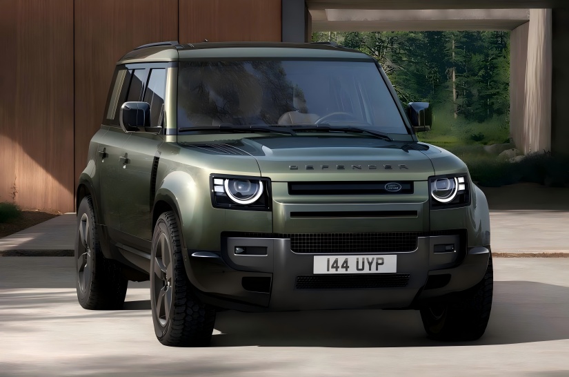 Úpravy detailů vnějších detailů / vybavené centrální kontrolní obrazovkou 13,1 palce. Oficiální obrazy nového obránce Land Rover byly zveřejněny.